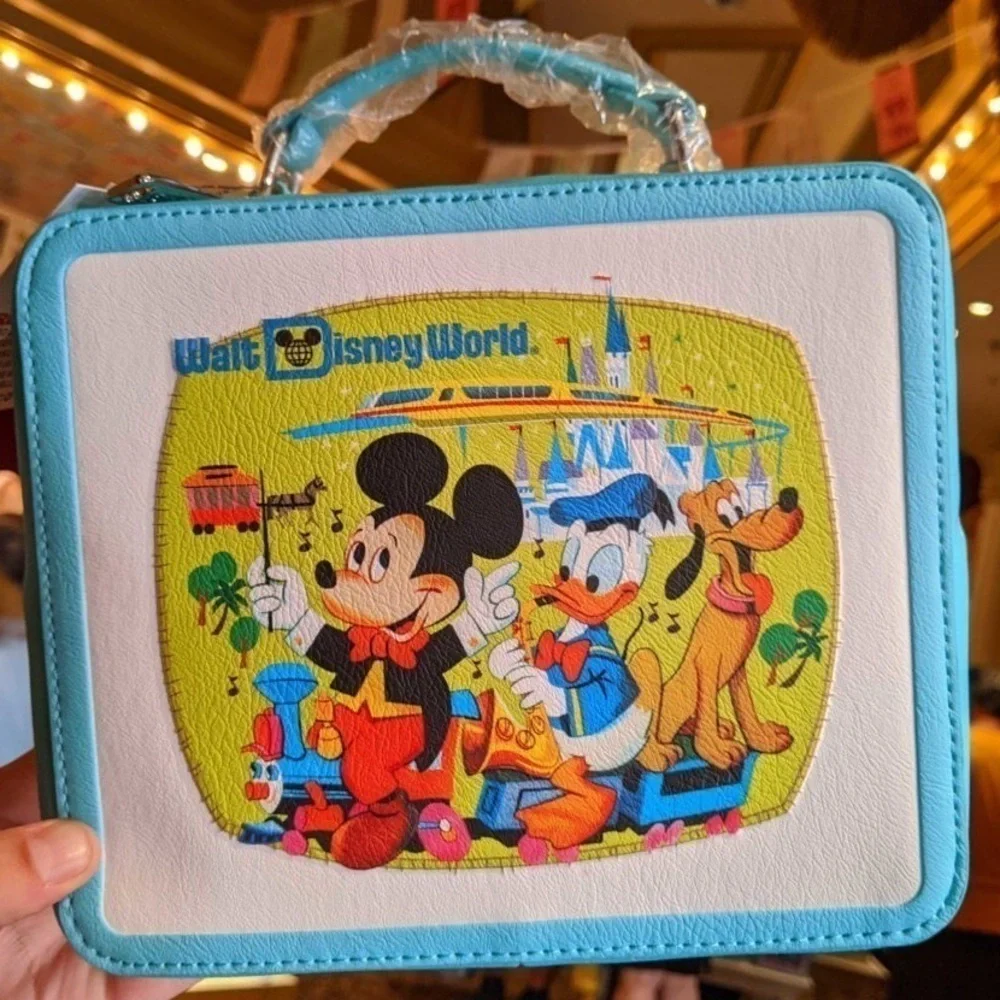 𝅺DISNEY Retro Lunchbox Bag - Picture 4 of 6